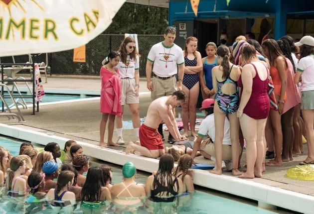 Стоп-кадр из сериала Шершни 1 сезон 8 серия