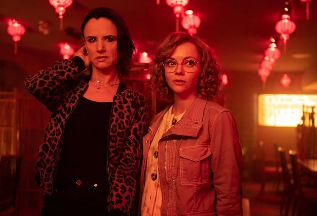 Стоп-кадр из сериала Шершни 1 сезон 5 серия