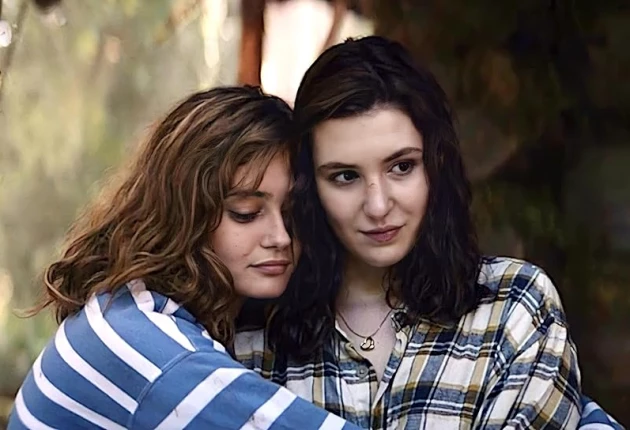 Стоп-кадр из сериала Шершни 1 сезон 3 серия